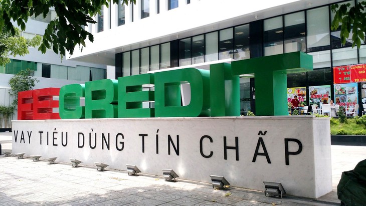 Fe Credit thuộc ngân hàng nào